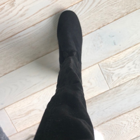 Faux suede other the knee heeled boot - Picture 3 of 4